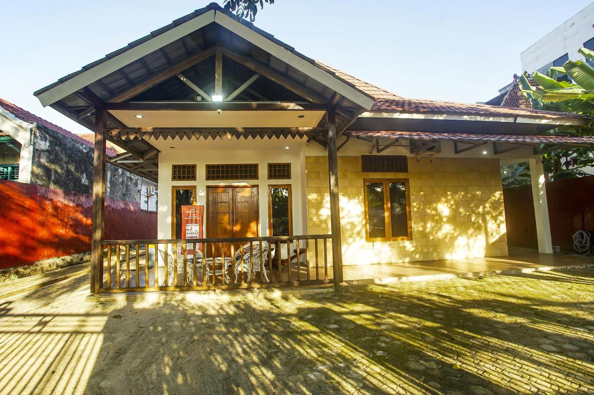 OYO 91055 Homestay Syariah Bandar Lampung Luaran gambar